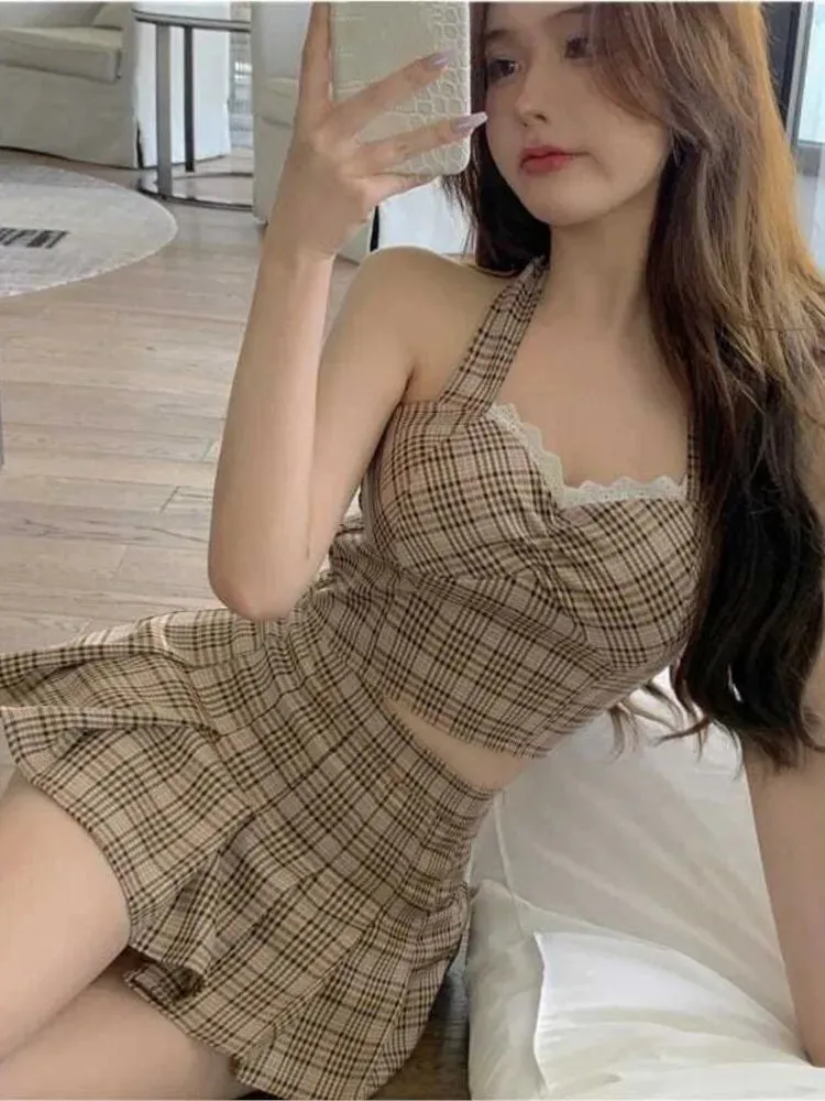 Advbridge-Plaid suit women camisole   short skirt two-piece sets summer new temperament vintage lace patchwork sleeveless suit trend