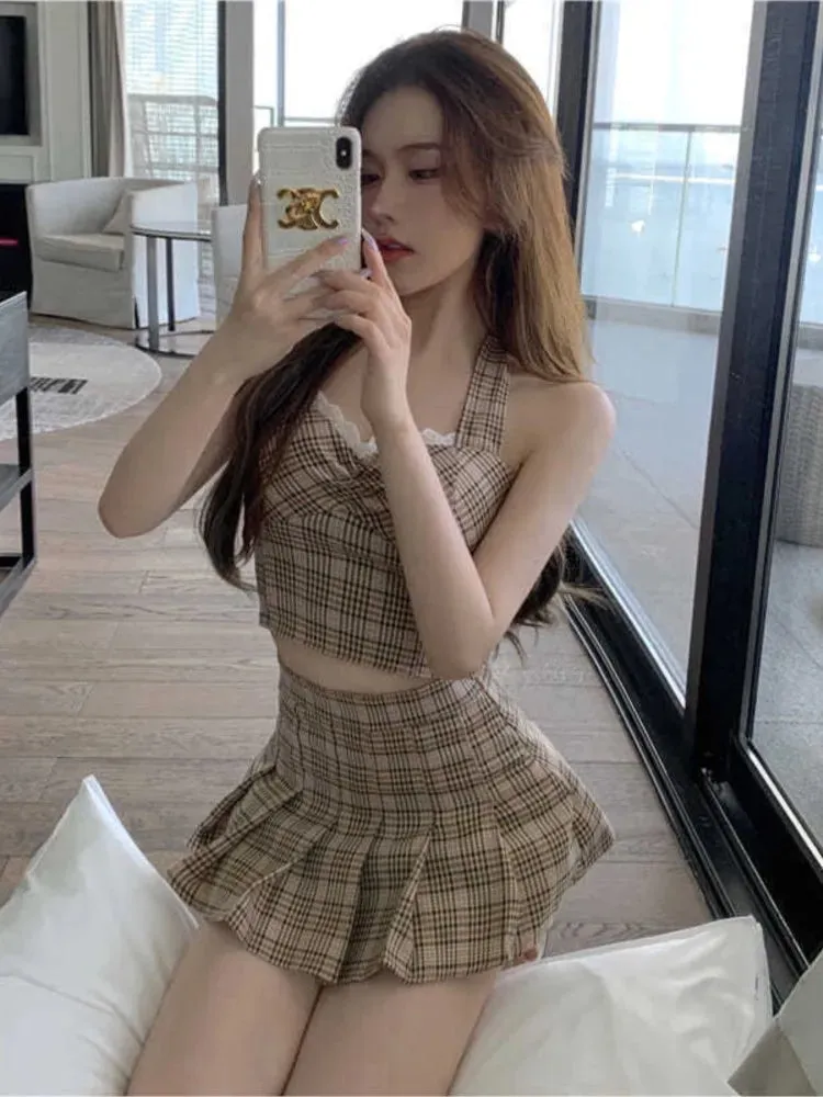 Advbridge-Plaid suit women camisole   short skirt two-piece sets summer new temperament vintage lace patchwork sleeveless suit trend