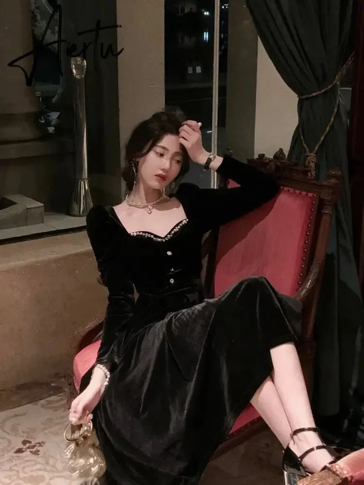 Aiertu Fashion Summer New Elegant Spaghetti Strap Velvet Vintage Black Dress Women Sexy Prom Evening Party Korean Style Dresses