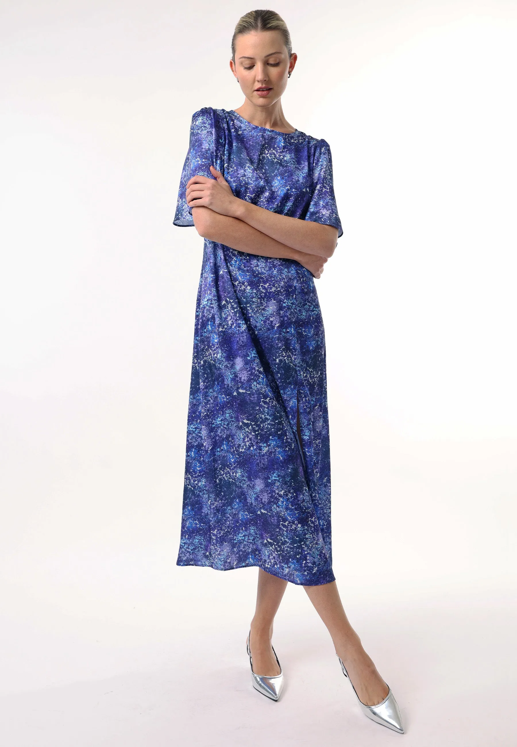 Angel Sleeves Midi Dress with Side Slit in Blue Multi Print