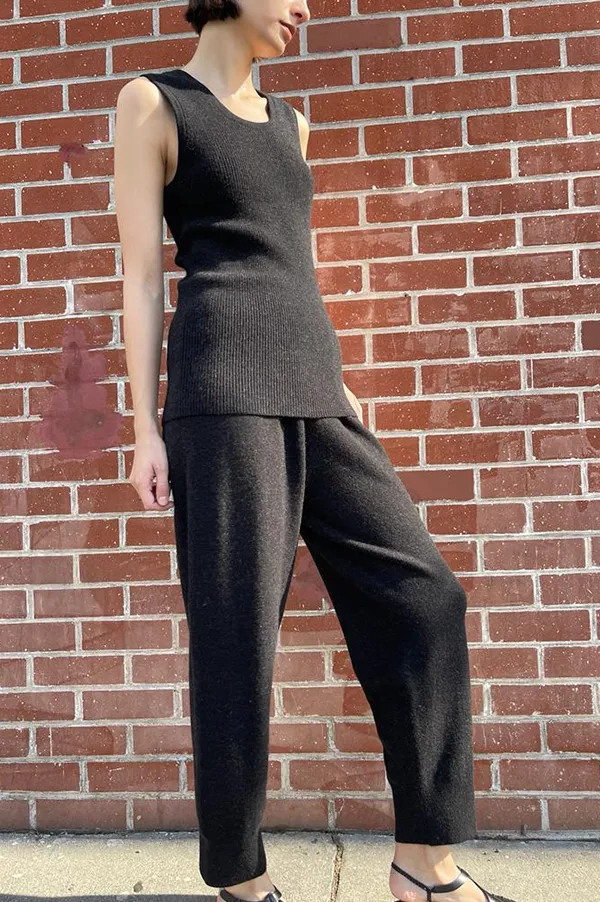 Base Pants in Black Melange