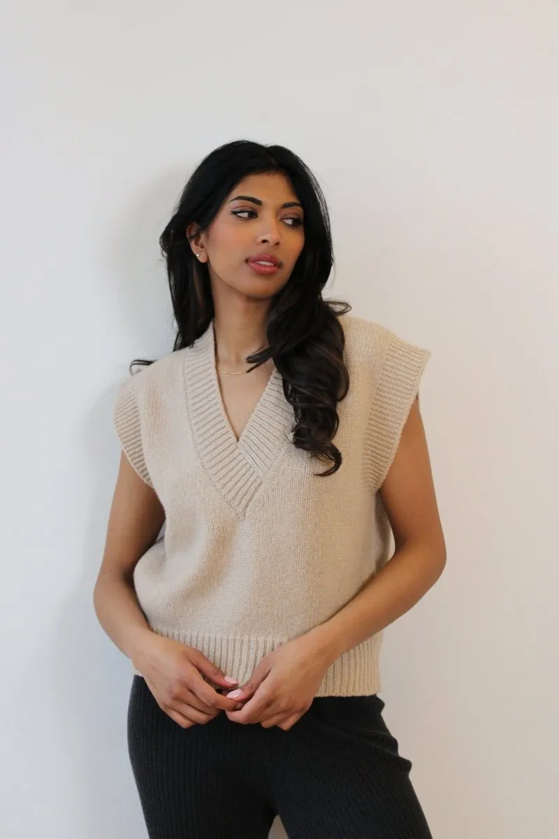 Carolyn Ferreira Revy Sweater Vest (Cream)