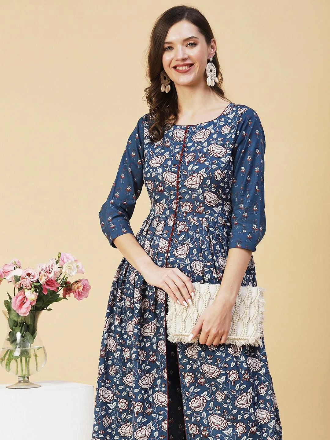 Ethnic Floral Printed A-Line Kurta with Pant - Blue