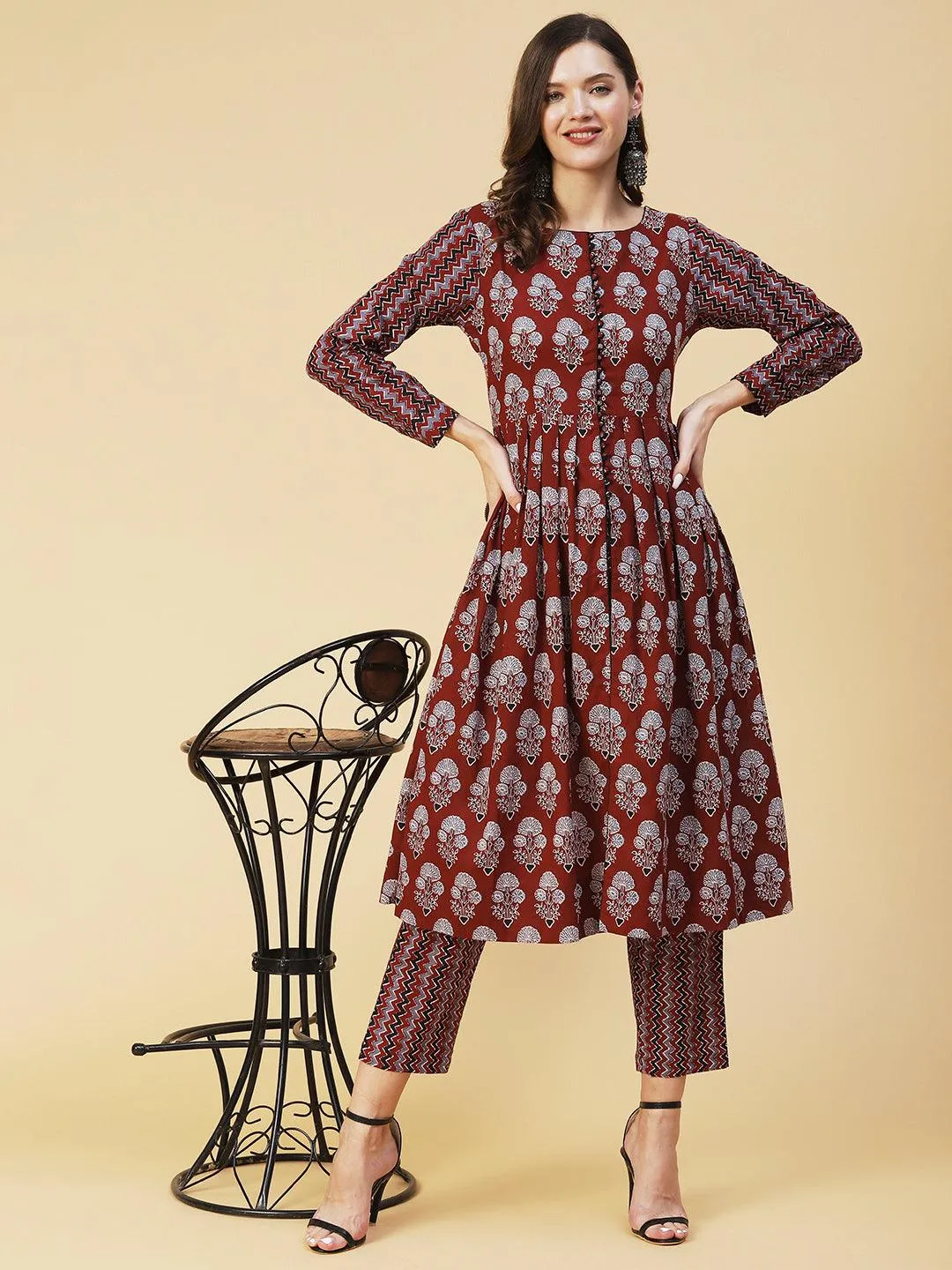 Ethnic Floral Printed A-Line Kurta with Pant - Brown