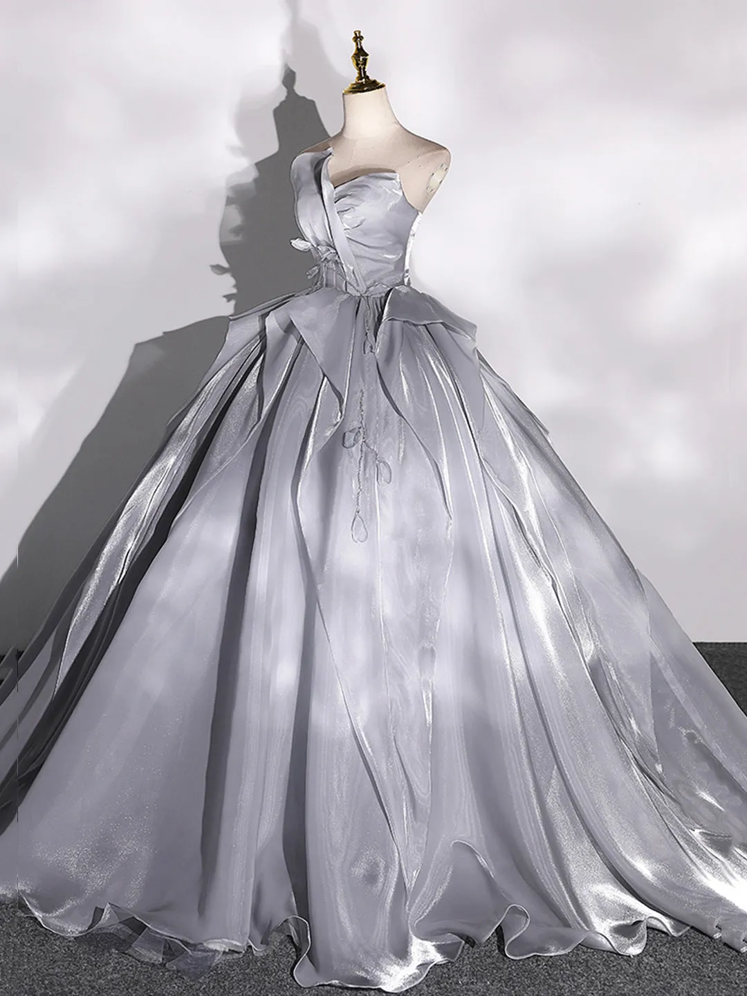 Gray Strapless Tulle Long Ball Gown A-Line Evening Dress Formal Dress