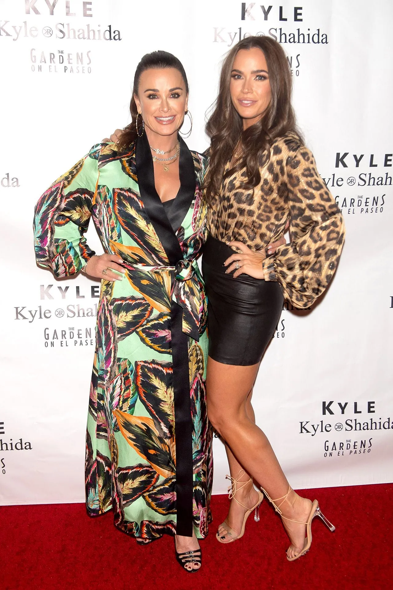 Kyle Leaf Print Robe Dress on Rhobh