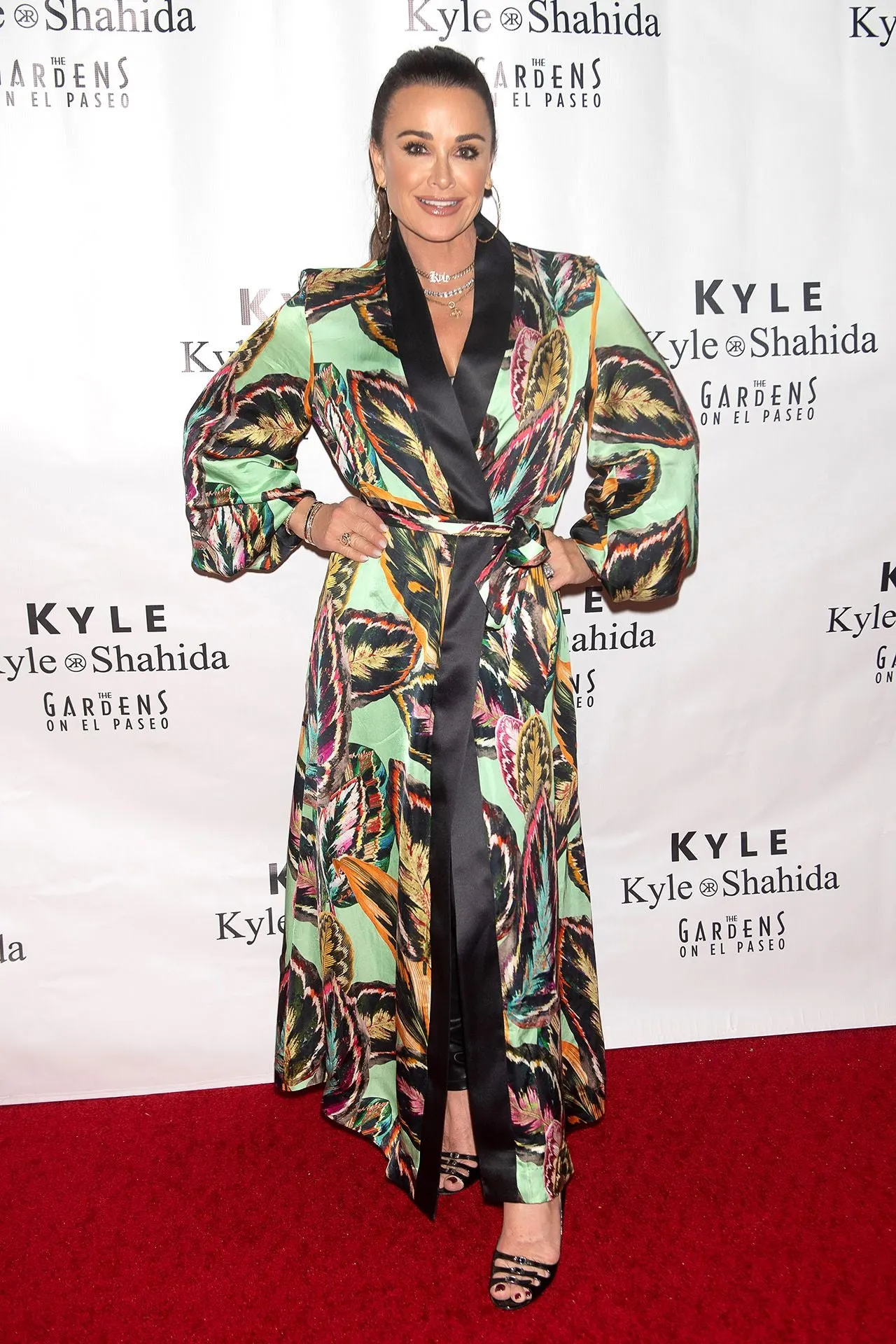 Kyle Leaf Print Robe Dress on Rhobh