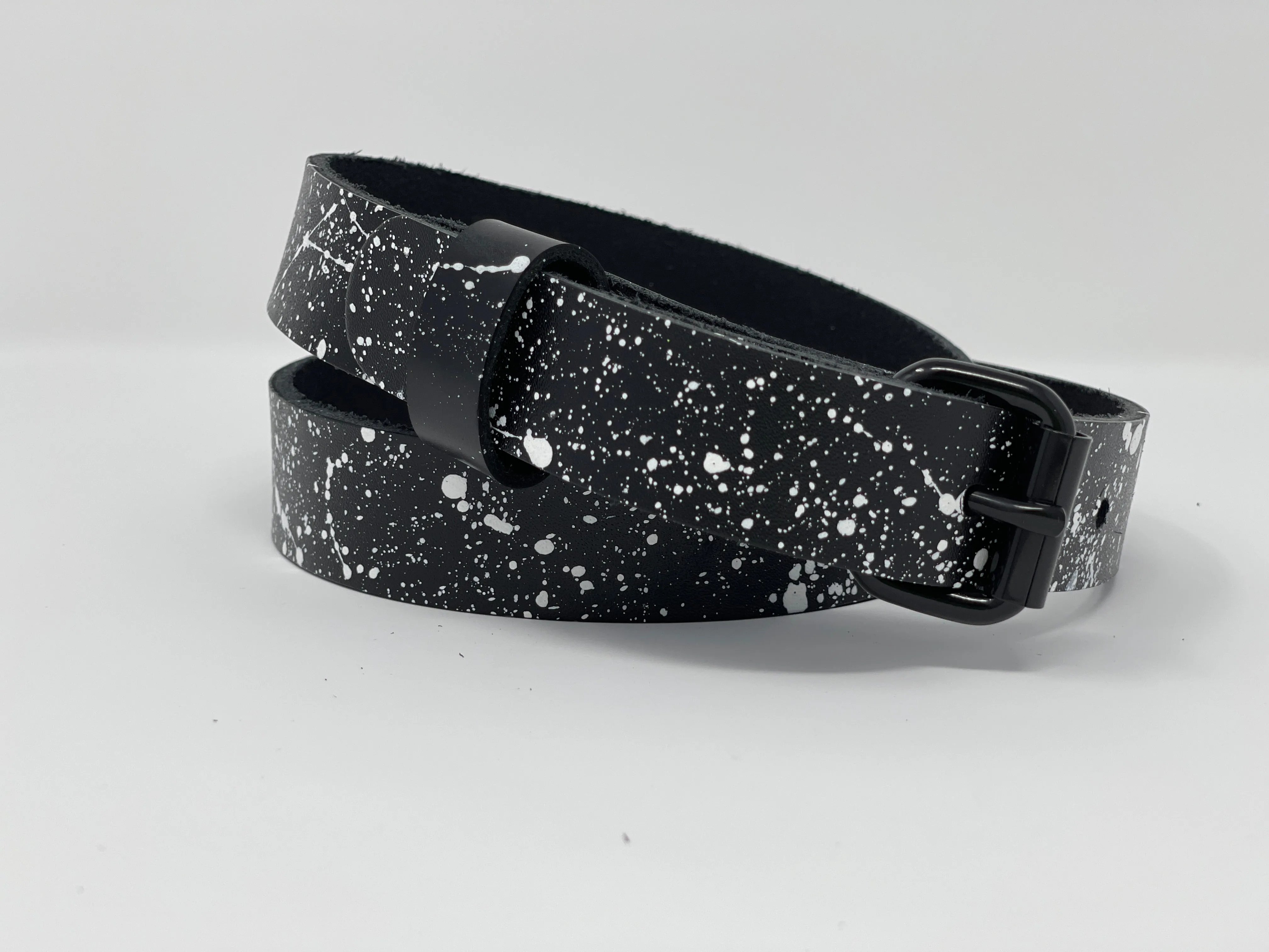 Le Belt 3/4" Classic Leather Belt - Le Splat Black/White Edition