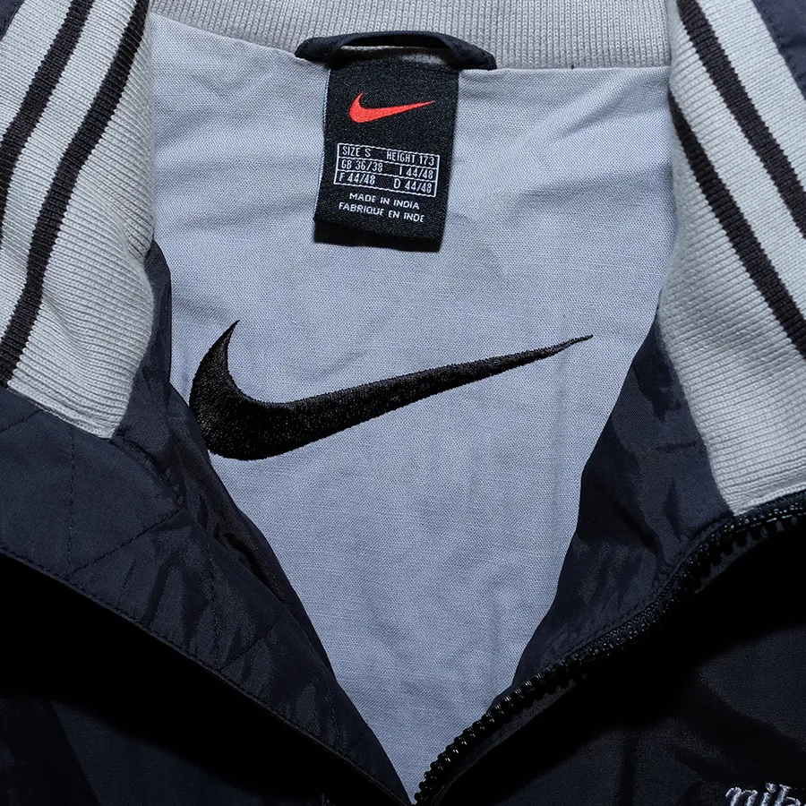 Nike Windbreaker Jacket Small