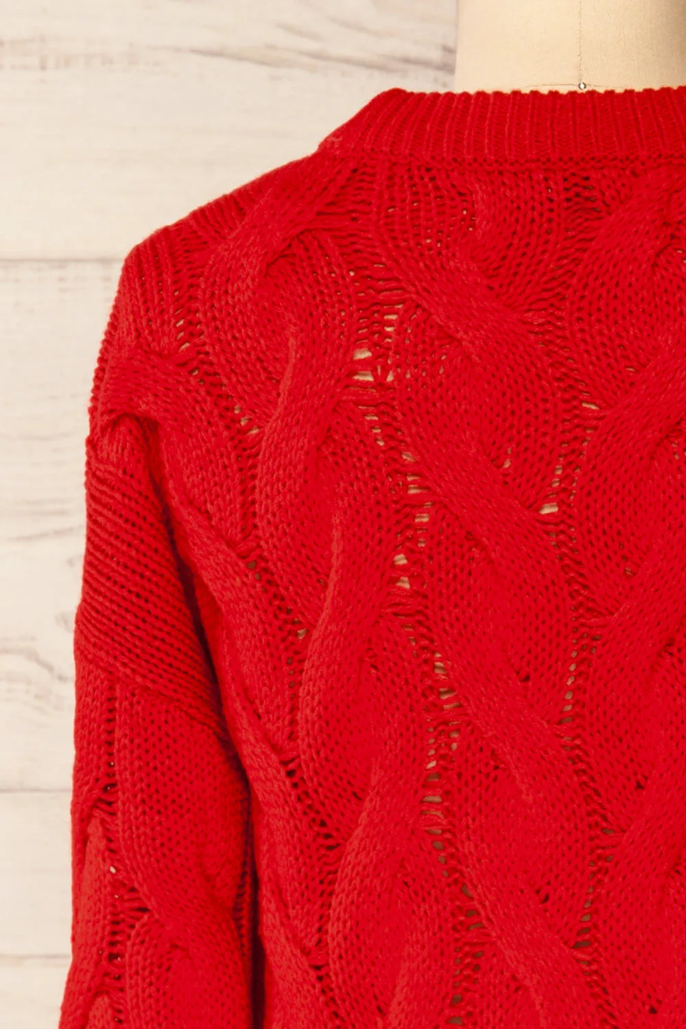 Paide Red | Cable Knit Sweater