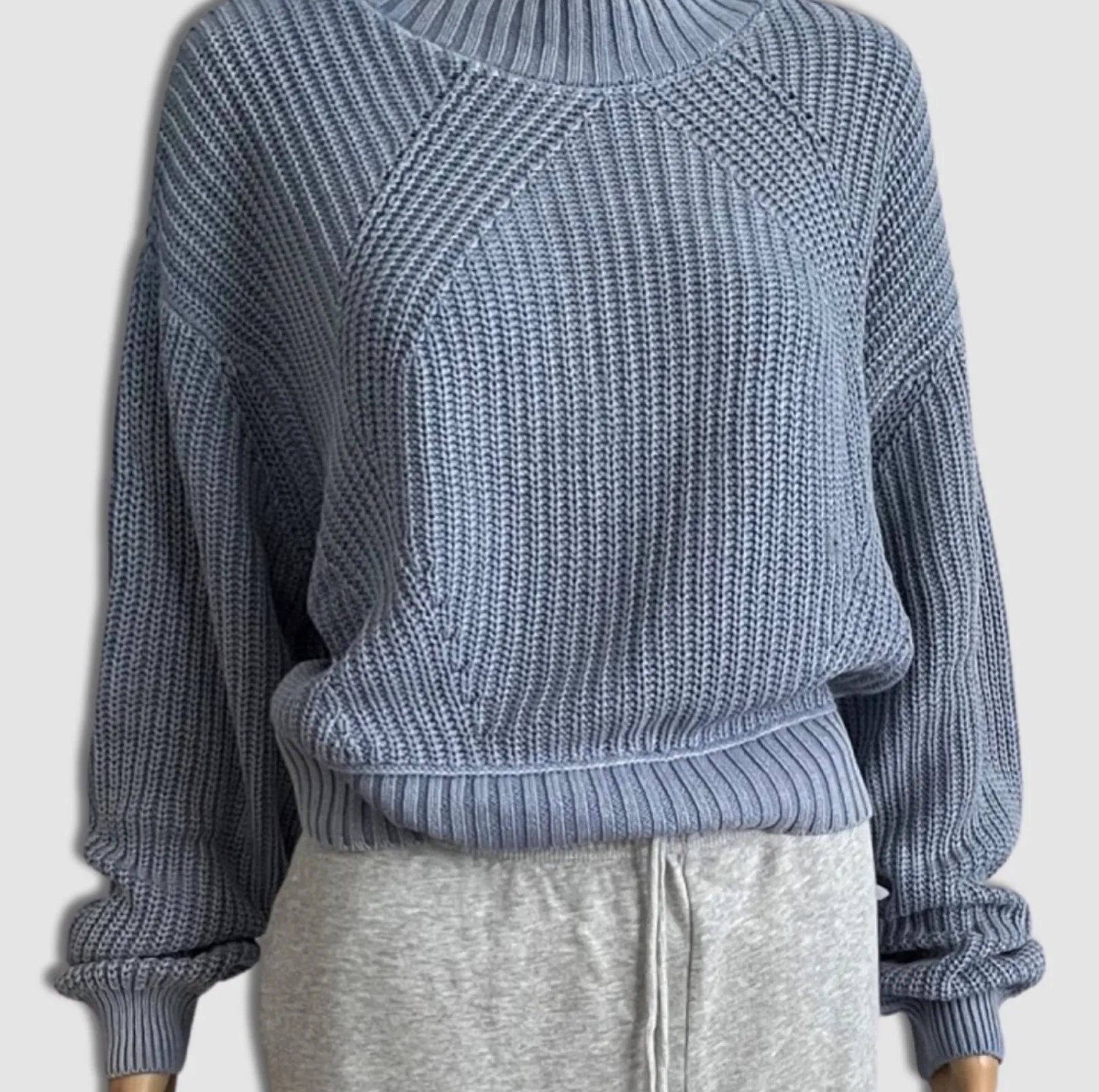 Ribbed Cropped Mock-Neck Sweater