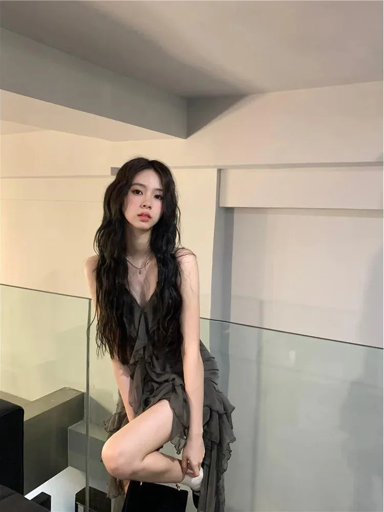 Sexy Dark Sleeveless V-neck Women Dresses Cascading Ruffles Asymmetrical Femme Robe Harajuku Summer Camisole Dress