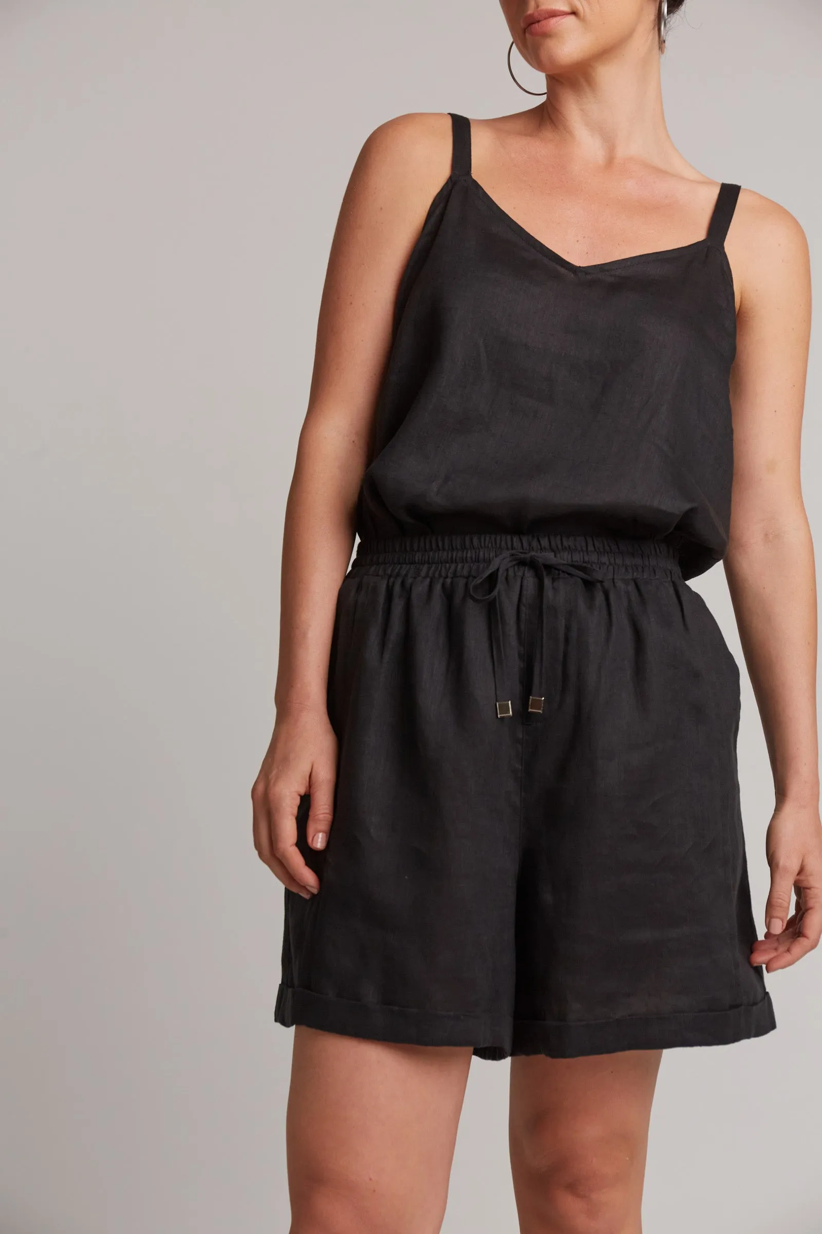 Studio Linen Short - Black