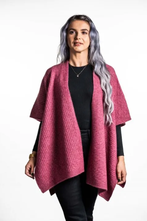 ZIG ZAG TEXTURED CAPE